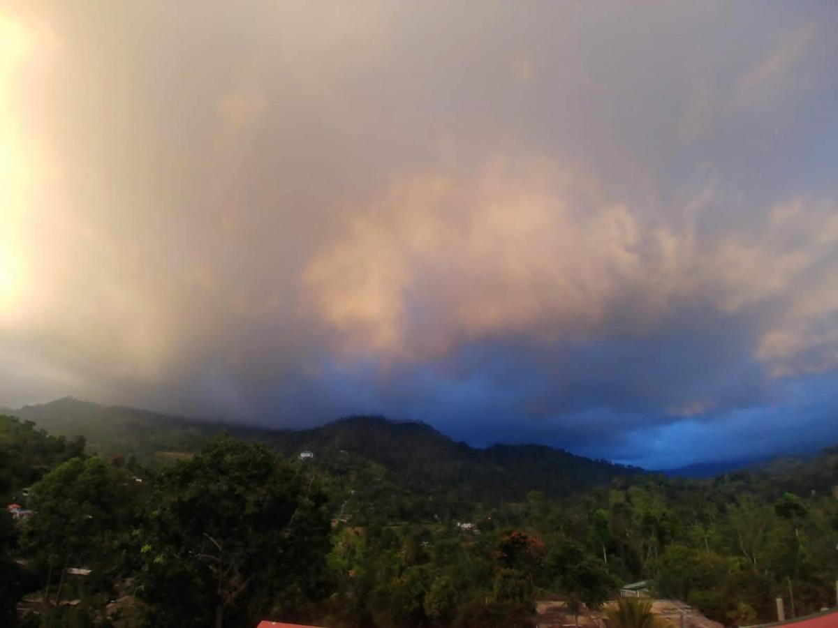 Talblick Homestay Ella Esterno foto