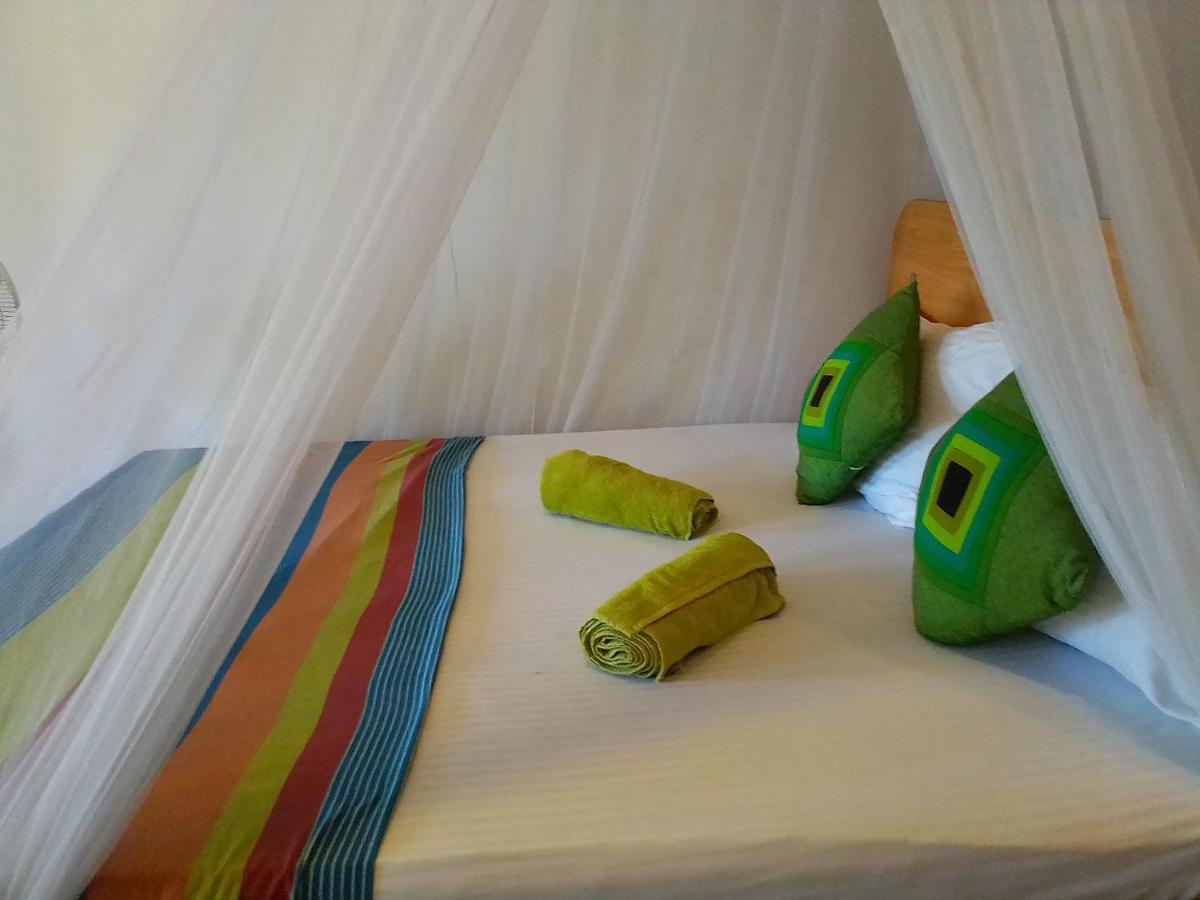Talblick Homestay Ella Esterno foto